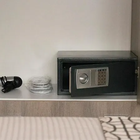 Pravi Hotel