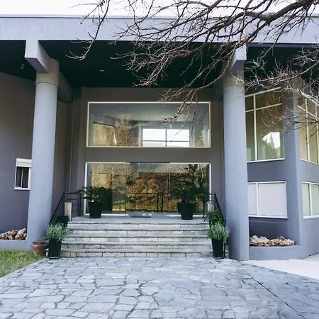 Pravi Eleftheroupoli