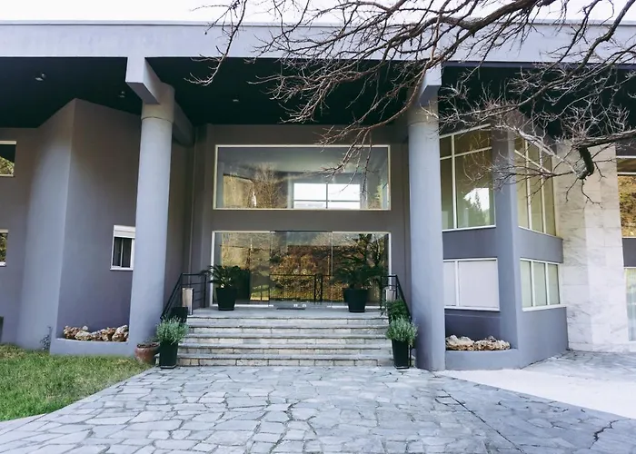 Pravi Eleftheroupoli