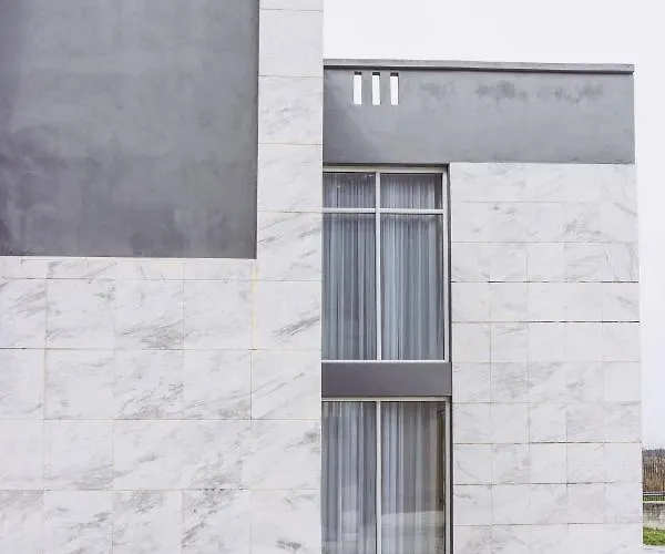 Pravi * Eleftheroupoli