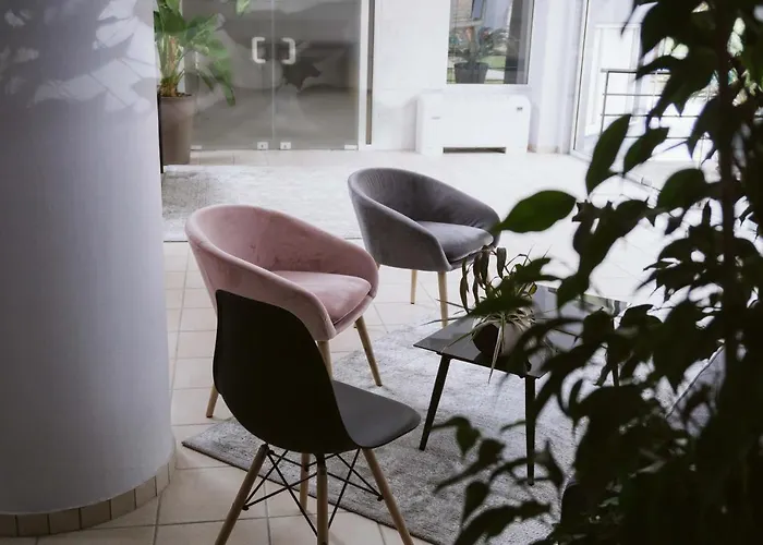 Pravi * Eleftheroupoli