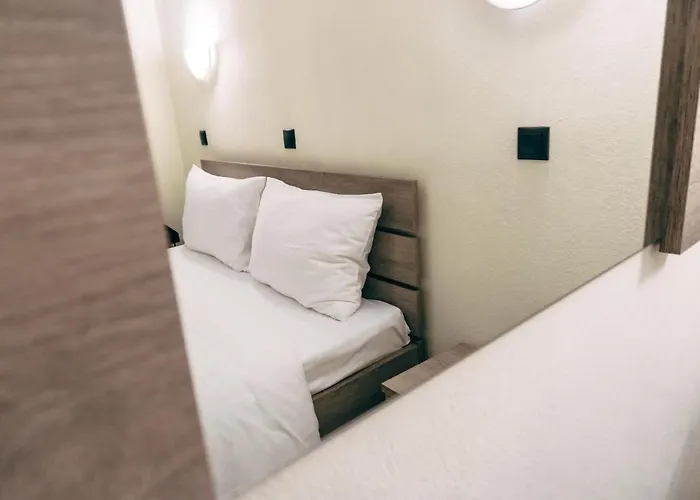 Pravi Eleftheroupoli